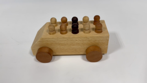 Xe đồ chơi bằng gỗ cao su tự nhiên cho bé – Thiết kế thủ công an toàn bền đẹp không góc cạnh