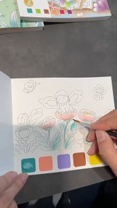 Creative Watercolor Coloring Book - Water Color Doodle Sketchbook Painting Childrens Drawing Book Built-in Paints Watercolor Paper Early Education Toys for Kids Art Kit - Mainan Lukisan Buku Warna Budak Perempuan Lelaki - 创意水彩涂色本水粉涂鸦绘本卡通便签儿童画画本自带颜料水彩画纸