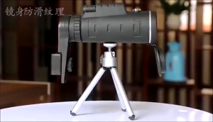 High Power 40x60 Monocular Telescope Portable Optical Zoom Long Distance Telescope HD Low Light Night Vision Monocular Compatible with Smartphone Camera Outdoor Travel