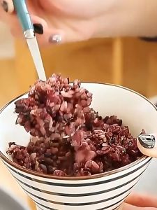 ชุด 3 ชิ้น สำหรับนักเรียนและพนักงานออฟฟิศ ส้อม ช้อนและตะเกียบ ช้อนสร้างสรรค์ ตะเกียบและส้อม