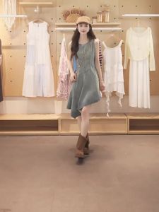 BY IHAPPY | Đầm Jean A-Line Định Hình Eo Màu Xanh Đen Mờ Phong Cách Rửa