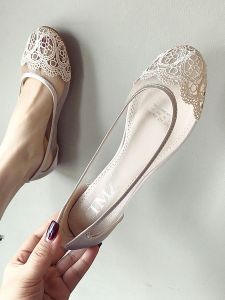 Lace Flat Shoes Breathable Mesh Slip-On Casual Womens Footwear Hollow out Design round Toe Summer Sandals Comfortable Flats