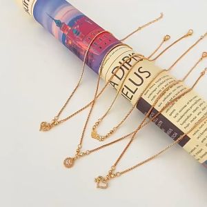 Kalung Titanium Wanita Fashion Perhiasan Emas Dewasa Aksesoris Rantai Berlian Hati Liontin Anti Karat