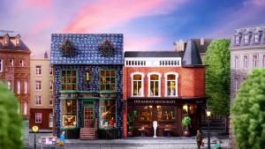 Hot Mini Wooden Diy Dollhouse With Furniture Light Doll House Casa Miniature Toys Birthday Gifts