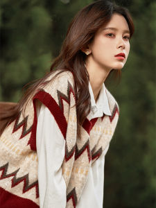 French Vintage Layered Knitted Vest Womens Autumn Winter College Style Sleeveless Sweater Vest Christmas Red Outerwear