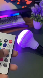 LAMPU BOHLAM SPEAKER BLUTOOTH 2 IN 1 / RGB musik E27 Party Warna Warni remote Audio Disco