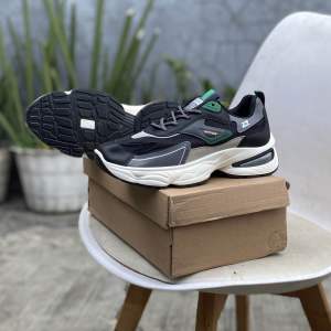 Sepatu fashion pria wanita sepatu olahraga sepatu lari cewek cowok sepatu running