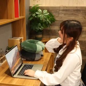 Gối Chữ U Chất Liệu Cao Su Non Cao Cấp Cho Dân Văn Phòng Du Lịch