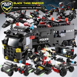 FUNToy 820Pcs 8 in 3 SWAT Militer Boy Militer Koleksi Teka-teki Blok Konstruksi Mainan Pendidikan