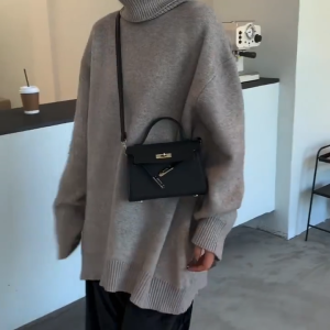 Fashion Celebrity Handbags Womens Single Shoulder Bag Trendy and Versatile Ins Style Small Square Bag Made of PU Leather Suitable for Crossbody 2025 New Arrival