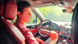 Payung Anti Panas Mobil: Perlindungan Terbaik untuk Interior Mobil Anda