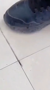 กาวซ่อมกระเบื้อง 600ML. กาวติดกระเบื้อง ซ่อมกระเบื้องร่อน ซ่อมผนังกระเบื้อง และกระเบื้องปูพื้นที่หลุดออกจากครัวเรือน