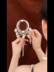 1pc Elegant Sweet Fresh Camellia Tassel Claw Clip Women Girls Princess Style Casual Leisure Hair Accessories Gift Photo Props