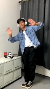 JINISO - Denim Pria Jaket Jeans Oversize Vintage Blue Acid