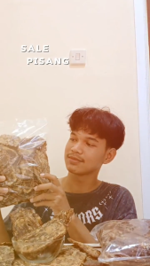 sale pisang manis Alami & Legit 250 gr/500 gr/1kg Murah pisang Super Manis berkualitas Terjamin Halal /Bersih Seger harga murah Cemilan Jajanan Viral COD