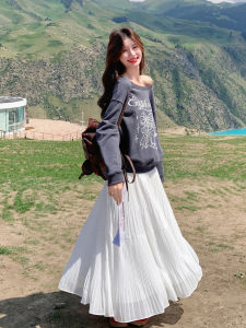 Fashionable Grey White off Shoulder Sweatshirt Skirt Set Womens Autumn 2025 New Style Midi Skirt Two Piece Set Casual Wear