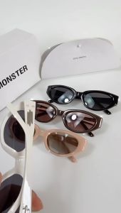 Kacamata / Sunglases Fashion Korea FISH TAIL Wanita Anti Uv Super Premium