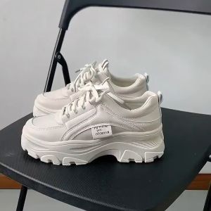 Sepatu Sneakers Wanita Korea S15 / Sepatu sneakers wanita cream korean style