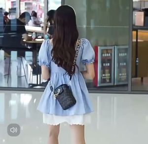 กระเป๋ามาใหม่ กระเป๋าแฟชั่นสะพายไหล่ ใส่โทรศีัพท์ได้ ใส่กระเป๋าสตางค์ได้