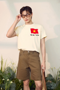 Áo phông cotton in cờ chất vải cotton 100% may kỹ form đẹp