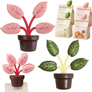 2-in-1 Magnetic Food Sealing Clips / Tree Leaf Shape Refrigerator Magnet for Kitchen / Strong Magnetic Snack Fresh Keeping Sealed Clamp