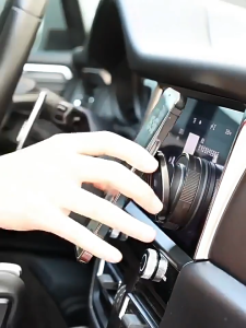 Universal Car Phone Holder Car Mount 360° Magnetic Car Mobile Phone Holder Magnet Car Bracket Mount