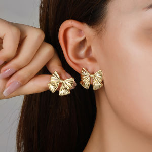 ต่างหูโบว์สแตนเลสสตีลต่างหูที่ไม่ก่อให้เกิดอาการแพ้ที่หู18K สตั๊ดชุบทองแท้