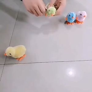 [HAKO PETSHOP] Mainan Ayam Berjalan  Mainan anak ayam patok lucu Mainan Kucing Anjing