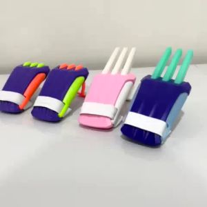 FUNTOY mainan pisau wortel cakar tangan X-MEN wolverin/mainan anak lucu/toys