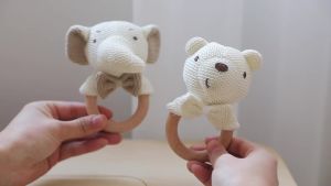 Baby Rattle Toys Cute Bear Crochet Animal Toys Cartoon Wooden Teether Baby Mobile Crib Product Wooden Newborn Rattle Toys