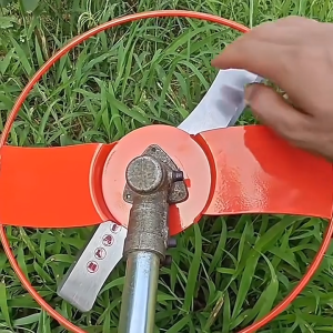 ใบมีดตัดหญ้า 3 แฉก ( หนา 2 มิล/3มิล ) ทรง 3 เหลี่ยม เกรดใบเลื่อย คุณภาพสูง สำหรับตัดหญ้า คม แข็งแรง