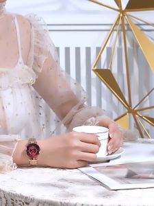 Ocean Heart Quartz Watch Calendar Starry Sky Diamond Surface Solid Steel Band Waterproof Ladies Watch