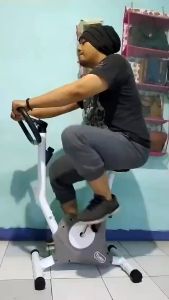 Pembakar Lemak Treadmill Sepeda Statis Sepeda Fitness Sepeda Olahraga Sepeda