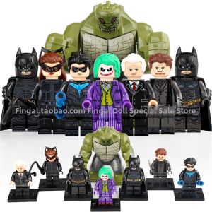 DC Justice League Batman Catwoman The Joker Figurine Building Blocks