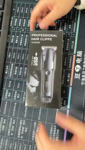 Electric Hair Clipper USB Rechargeable Professional Barber Razor LCD Display Wireless For Men Electric Haircut Machine
