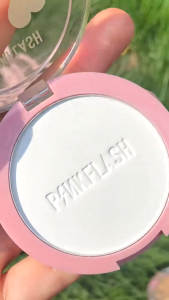 OhMySelf Pressed Powder Long-lasting Matte Lightweight Oil Control Special Edition Bedak Padat