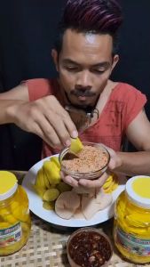 800 กรัม ขนาดใหญ่ แถมพริกเกลือ สด สะอาด อร่อย เป็นองุ่นที่มีอย