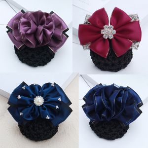 ตัวอย่างของกระเป๋าตาข่ายแม่พิมพ์หัวตุ๊กตารูปดอกไม้สำหรับผู้หญิงตาข่ายคลุมผมเป็นรูปโบว์กิ๊บดำติดผมเครื่องประดับผมสำหรับพนักงานหญิงเครื่องแบบกิ๊ฟติดผมลายทางแบบมืออาชีพ