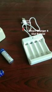 Charger Baterai AA & AAA 3 Slot: Pengisi Batu Baterei 3SLA