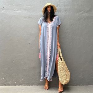 V-Neck Loose Fit Kaftan Versatile Straight-Cut Rayon Caftan Maxi Dress Women Fluid Drape Robe Geometric Embroidery CoverUps Chic