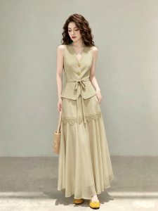 Salt Style Mature Luxe Advanced Work Vest and Skirt Set