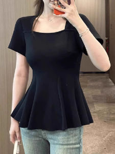 BINKAFENNY | เสื้อยืดคอเหลี่ยมสีดำไซส์ใหญ่ แขนสั้น ทรงเข้ารูป เอวเข้ารูป กระโปรงทรงเอ แฟชั่นฤดูร้อน เสื้อผ้าทำงาน แขนสั้น ปกติ