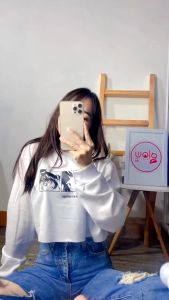 SR FASHION - Sweater Crop ANIME I FEEL SO VINTAGE Fleece