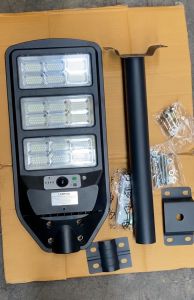 Lamptan โคมไฟถนน โซล่าเซลล์ 120W LED SOLAR STREETLIGHT SMART SENSOR รุ่น GENIX แสงขาว สว่างตลอดคืน ไม่ต้องใช้ไฟบ้าน