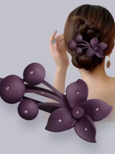YINGYU | Floral Decorative Duckbill Hair Clip