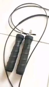 ไร้แรงเสียดทาน แข็งแรงหุ้มยาง เผาผลาญพลังงาน Exercise Fitness Speed Rope ออกกําลังกาย กระโดดเชือก