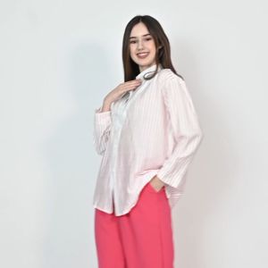 Kemeja Casual Wanita Katun Silk: Pilihan Tepat untuk Kegiatan Outdoor