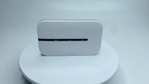 【รุ่นใหม่】Pocket WiFi 5G ความเร็ว 300Mbps เพิ่มความเร็วขึ้น 200% เมื่อเทียบกับ WiFi แบบดั้งเดิม ขนาดกะทัดรัด พกพาง่าย รองรับซิมการ์ดทุกประเภท และสามารถเชื่อมต่ออุปกรณ์หลายตัวพร้อมกัน Pocket WiFi เราเตอร์มือถือ พ็อกเก็ตไวไฟ  ไวไฟพกพาใส่ซิม พอคเก็ตไวไฟ