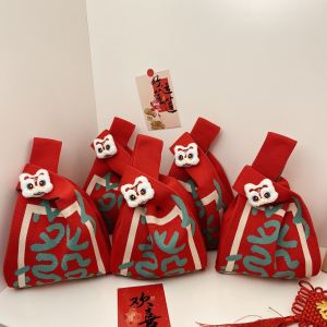 Chinese Style Knitted Handbag Company Yearly Meeting Gift Bag Embroidered Character Hand Tote Bag Cultural Gift Box Packaging