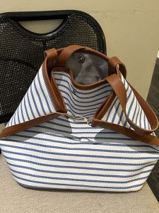 2025 New Korean Style Large Capacity Stripe Tote Bag Fashionable Lazy Commuting Canvas Bag Versatile Bucket Bag Polyester Lining
